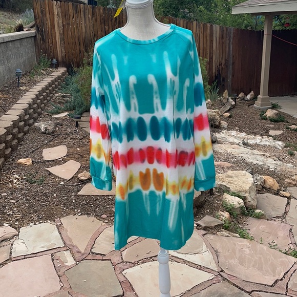 Tops - Tie Dye dress / beach coverup